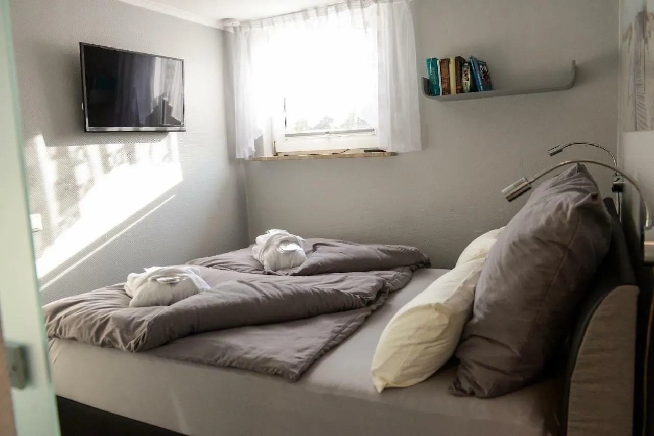 Holiday home Ferienwohnung Mahlsdorf-Ein Quantchen Mehr Berlin